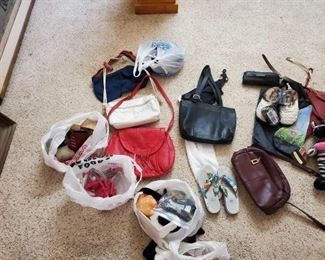 #1418 • Hand Bags and Purses