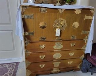 #1840 • Japanese style Dresser