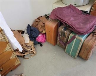 #1844 • Suitcases Purses and Suit Caddie