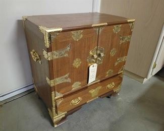 #1848 • Japanese style End Dresser