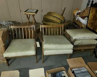 #1872 • Patio Chairs & Ottomans
