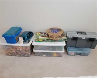 #2352 • Konnect, Legos Disney Trivia, Brio