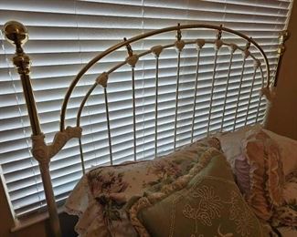 #2526 • Queen Size Head Board and Rails