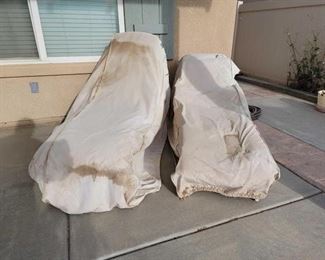 #2910 • 2 Patio Reclining Chairs