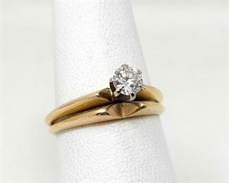 #306 • 14k Gold Double Band Diamond Center Ring, 4g