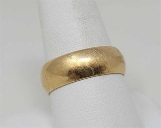 #326 • 14k Gold Band Ring, 7g