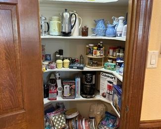 Pantry items 