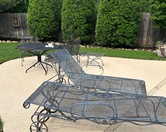 Iron patio furniture 