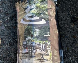 Black and white umbrella 