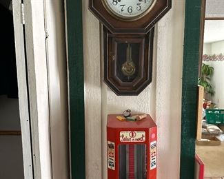 Wall clock, vending machine