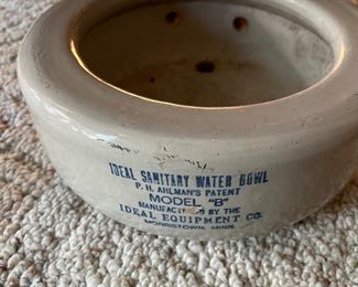 Vintage’s Ideal Sanitary Water Bowl