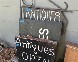 Antiques signs