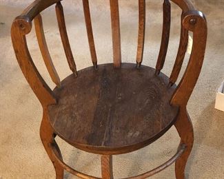 Antique Barrel Chair