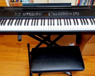ROLAND  FULL KEYBOARD WITH STOOL AND 2 PEDELS