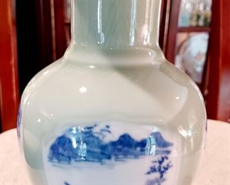 JAPANESE SCHOOL HAND PAINTED VASE. SIGNED