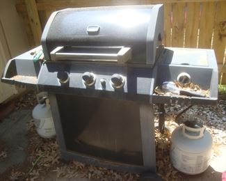 Propane gas grill