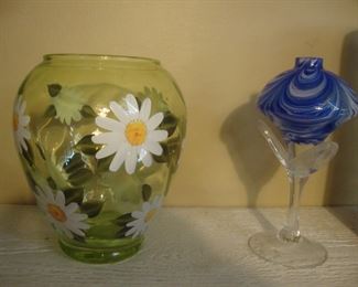 Daisy vase
