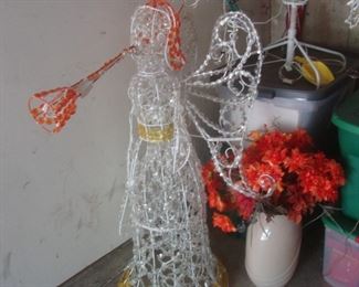 Lighted Christmas angel