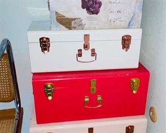 Beautify Big Selection of Nice Metal Storage Trunks
