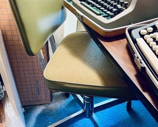 Vintage 1970’s Office Chair