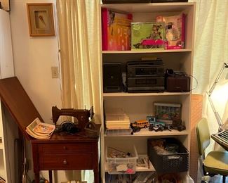 Aiwa Speakers, Vintage Stereo Record Player