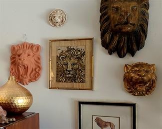 Carved Lion Head and Clay Lion Head Wall Art, Lion Pictures