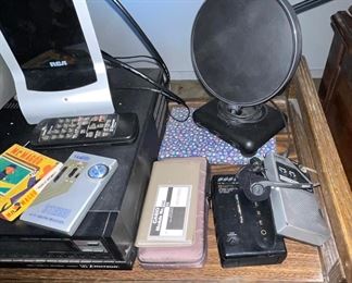 Portable Am/FM Vintage Radios, Vintage Calculators, Antennas