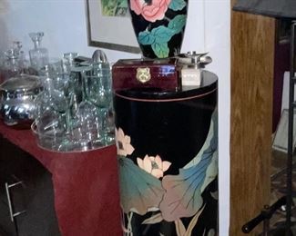 lacquer Asian Plant/Lamp/Vase Pedestals
