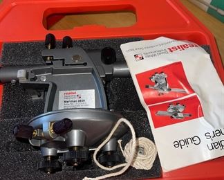 David White Realist Level