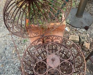 Great Outdoor Stuff Spherical Plant Holder