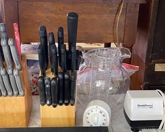 Kinves in Black, Knife Sharpener