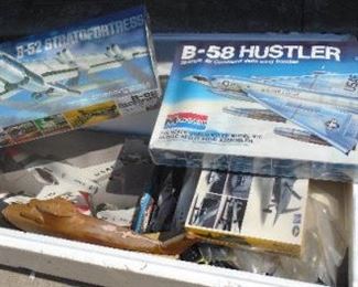  AIRPLANE MODEL KITS