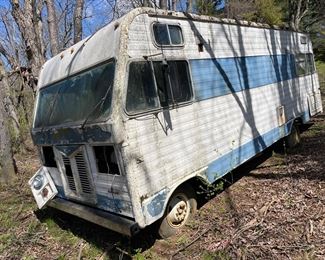 Avail for presale $1900