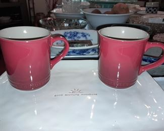 Le Creuset Coffee Mugs W/ Rae Dunn Plate