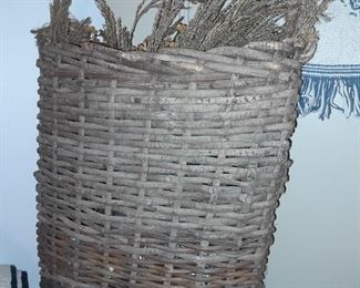 Hanging Basket W/ Flowers