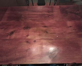 BEAUTIFUL & Perfectly Aged Wooden Plank Dining Room Table W/ 4 Black Chairs