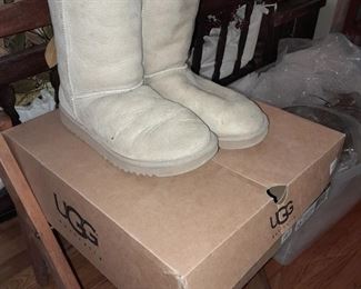 Ugg Boots With Box