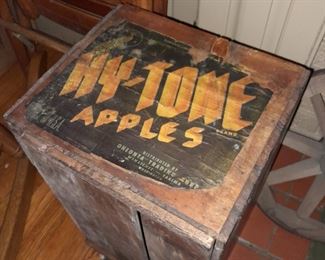 Antique Hy-Tone Apples Wooden Crate