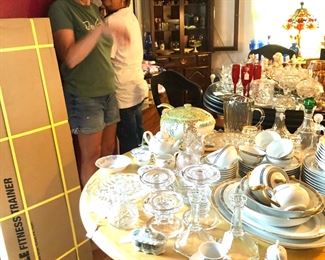 These two idiots are not for sale! I told them to move out of my picture. They tried to flatten themselves against the wardrobe. It really worked girls , I barley see you!!!!!