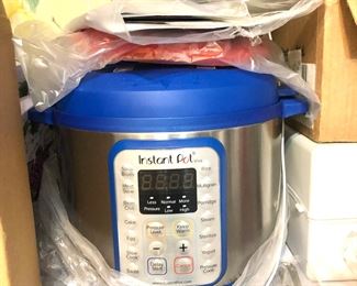 Intant Pot - New