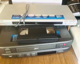 DVD player , VHS player