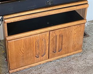 TV stand w/ turntable swivel top and doors