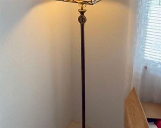 Floor lamp, square Tiffany shade
