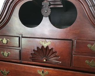 Late 1700s Cherry Queen Anne High Boy 11 drawer chest on chest
81 inches H by 3 feet across by 18 inches