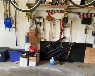 Trailer Hitch Bile Carrier