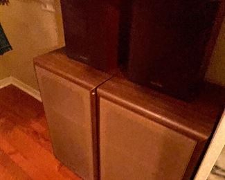 speakers