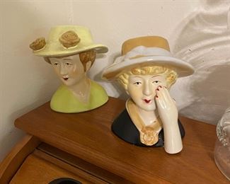 love these vintage hat ladies - we have 4 of them plus a cute desk