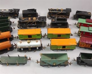 Large lot of pre-war Lionel trains