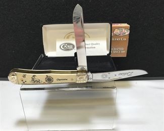Lot # : 11 - Knife - Case 2012 Trapper Capricorn Bone Handle
by W.R. Case & Sons Cutlery Co., Bolsters: Engraved Blades: 2 blades etched #71 on blade 1 etched with Horned Goat - Capricorn Zodiac sign Single Box: presentation black velvet with sleeve Measures: 4" closed Material: Stainless, Knife has not been sharpened beyond factory sharpening