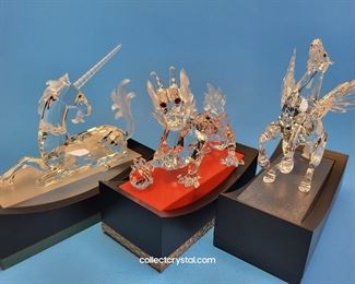 Swarovski SCS Fabulous Creatures : Unicorn, Pegasus, & Dragon plus stands and title plaque